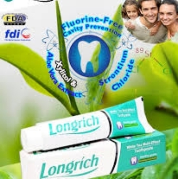Natural Toothpaste - Picture 4 of 6